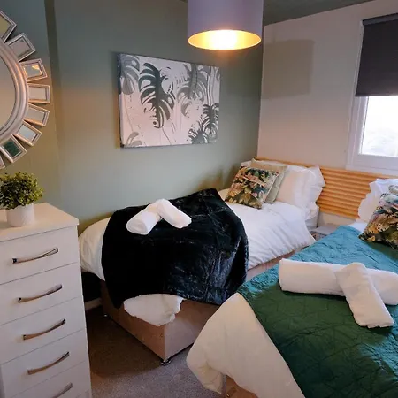 Apartment Crows Nest - Near North Bay Scarborough