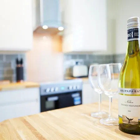 Apartment Crows Nest - Near North Bay *