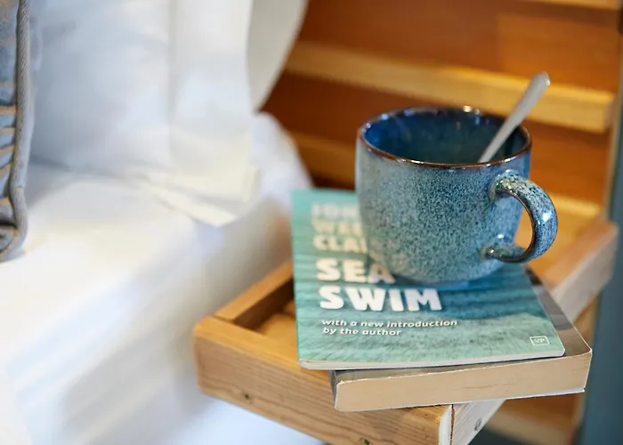 Crows Nest - Near North Bay *