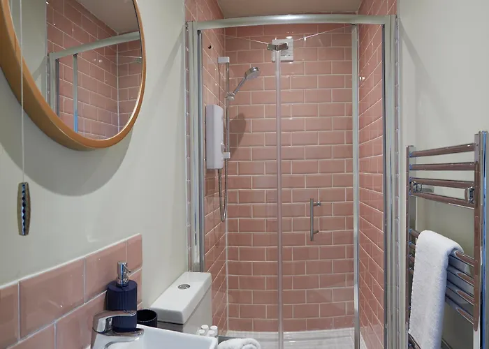 Crows Nest - Near North Bay *